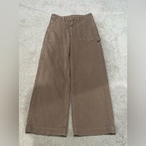American Eagle Outfitters Women’s Brown Wide Leg Cargo Pants in Size 4
